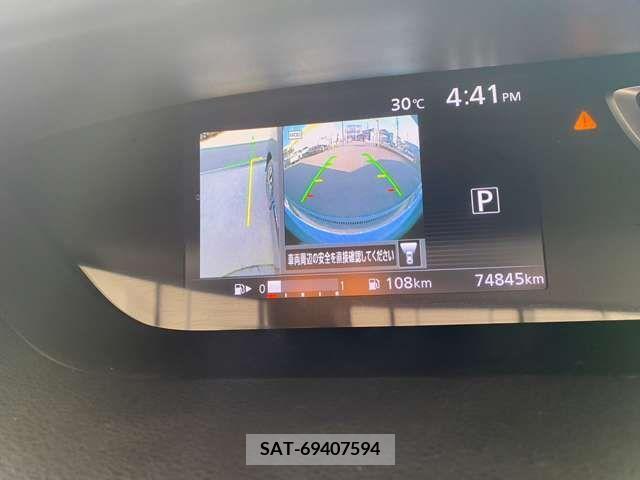 Nissan SERENA 2017-01 324923-12