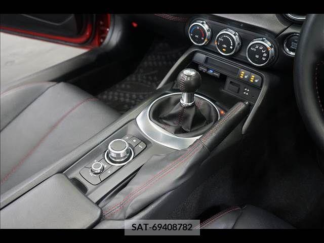 Mazda ROADSTER 2015-06 250272-11