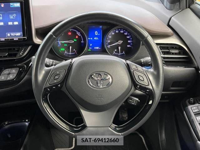 Toyota C-HR 2018-03 264181-10