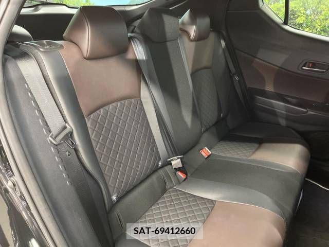 Toyota C-HR 2018-03 264181-8