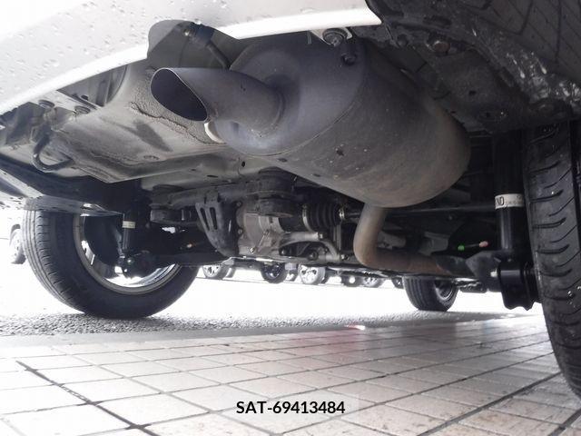 Honda VEZEL 2021-05 219619-8