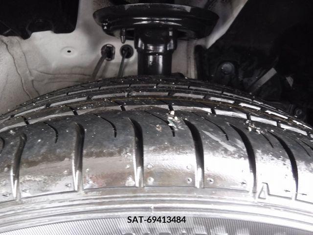 Honda VEZEL 2021-05 219619-9