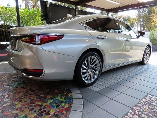 Lexus ES 2022-04 18826-8