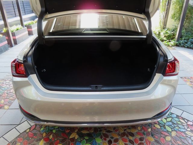 Lexus ES 2022-04 18826-25