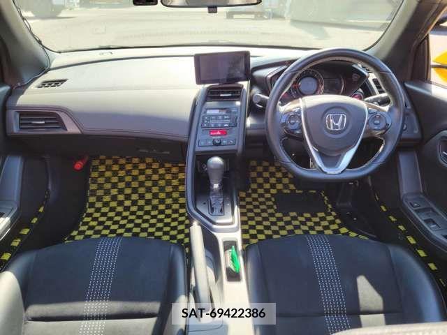 Honda S660 2015-08 216410-2