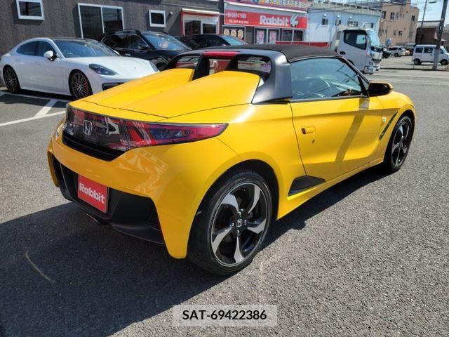 Honda S660 2015-08 216410-1