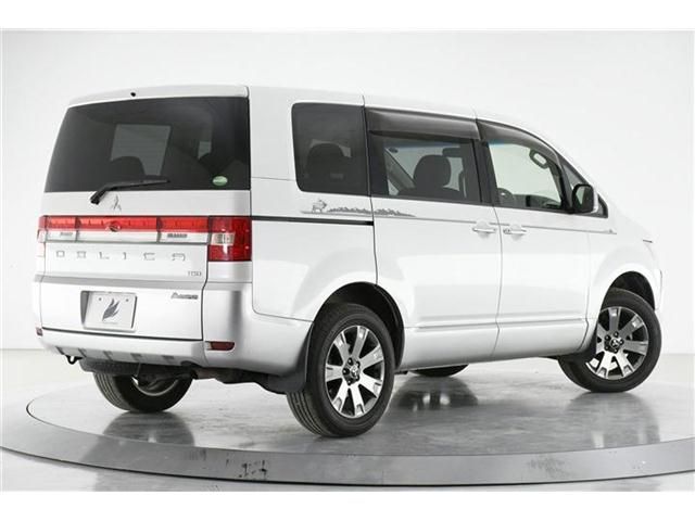 Mitsubishi DELICA D5 2018-07 17370-1