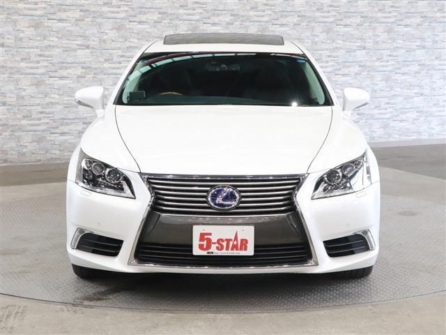 Lexus LS 2013-04 8312-7