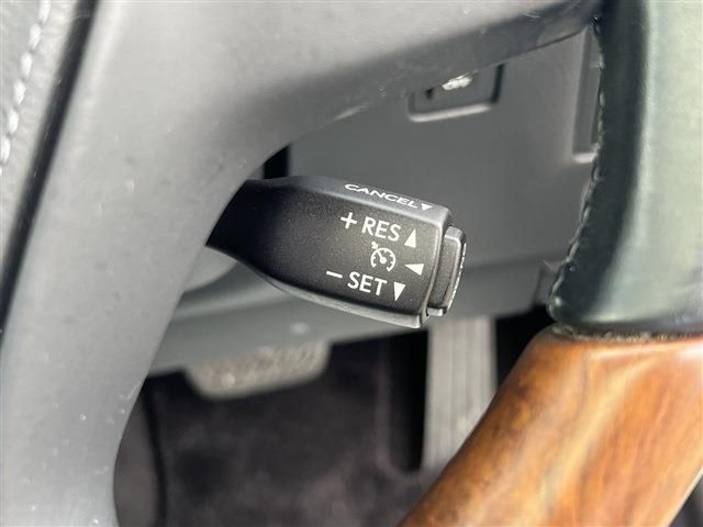 Lexus LS 2013-04 8312-13