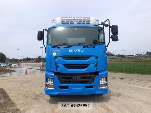Isuzu GIGA 2017-03 241321-1