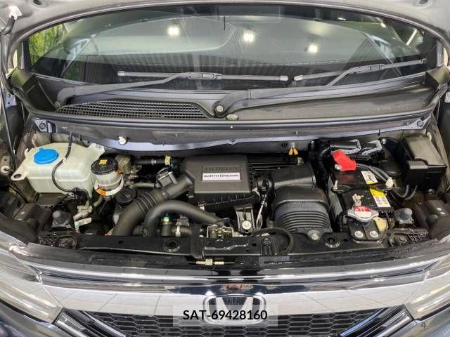 Honda N BOX CUSTOM 2018-10 279958-18