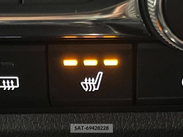 Mazda CX-30 2022-02 295585-5