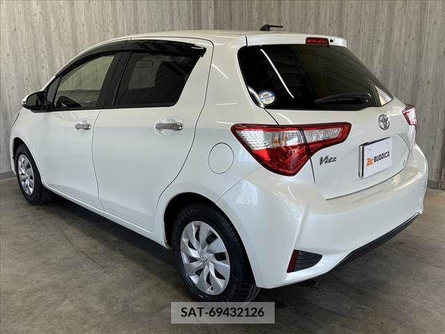 Toyota VITZ 2018-04 314560-12