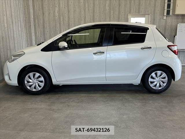 Toyota VITZ 2018-04 314560-11