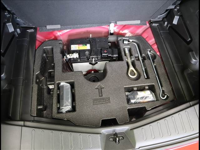 Nissan NOTE 2017-03 18923-23