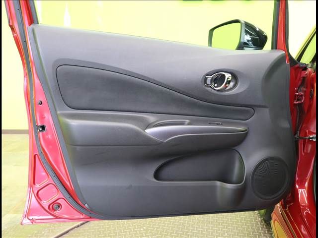 Nissan NOTE 2017-03 18923-28
