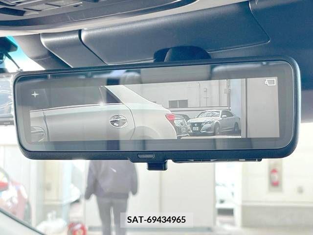 Lexus LS 2019-10 211559-3