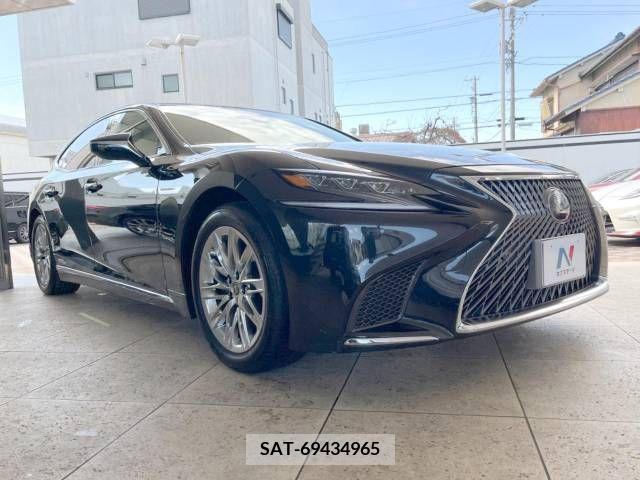 Lexus LS 2019-10 211559-17
