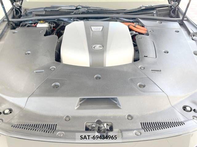 Lexus LS 2019-10 211559-19