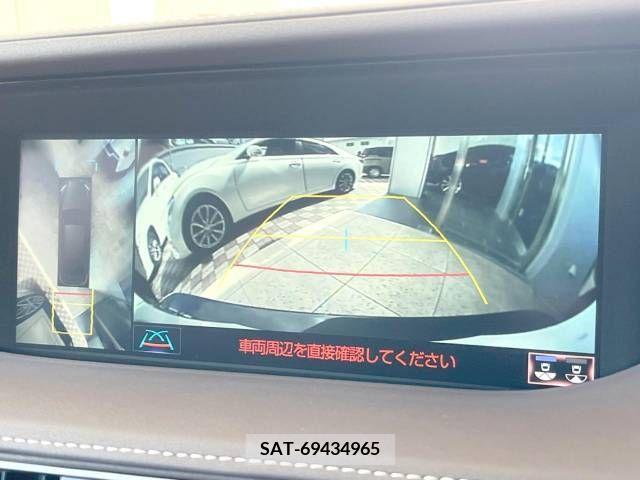 Lexus LS 2019-10 211559-7