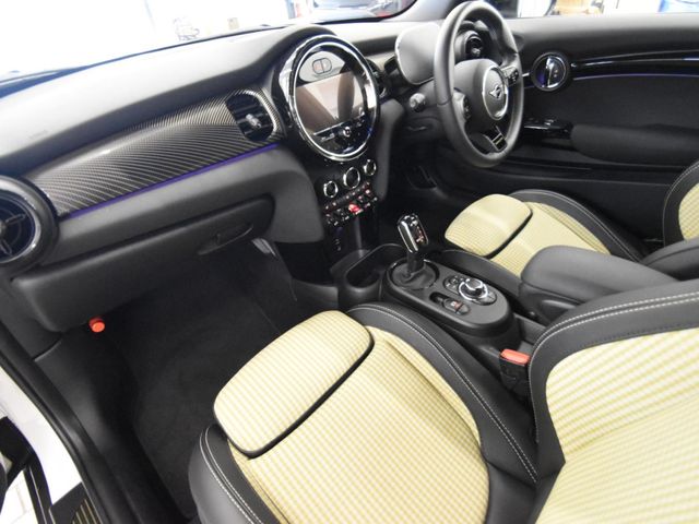 Bmw MINI 2023-03 194354-17