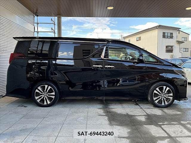 Toyota ALPHARD 2022-03 395486-11