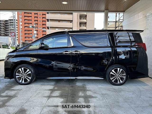 Toyota ALPHARD 2022-03 395486-10