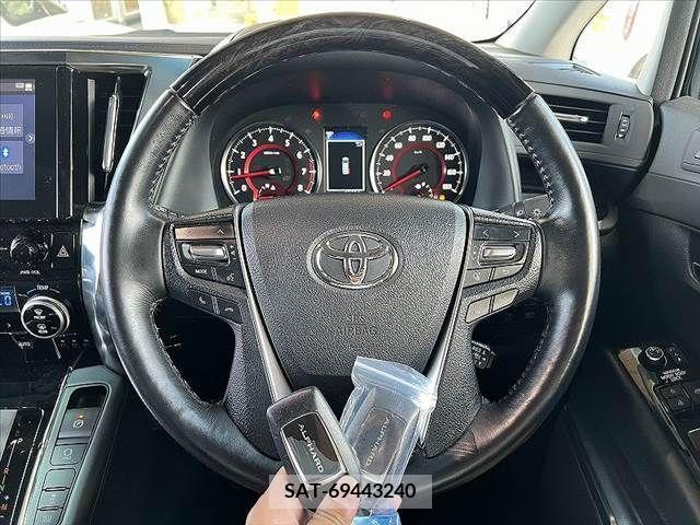 Toyota ALPHARD 2022-03 395486-23
