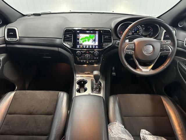 Jeep GRAND CHEROKEE 2019-08 16036-15