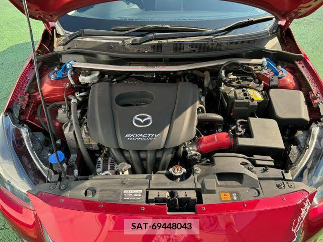 Mazda DEMIO 2019-05 328746-27
