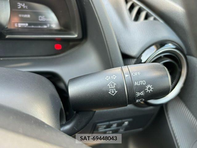 Mazda DEMIO 2019-05 328746-22