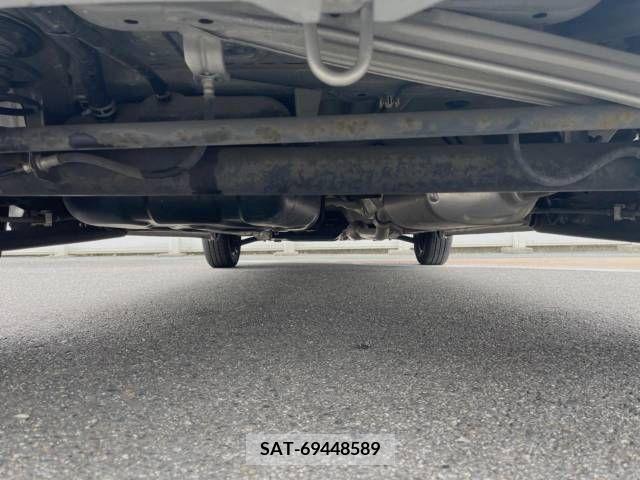 Suzuki SPACIA 2015-06 312203-19