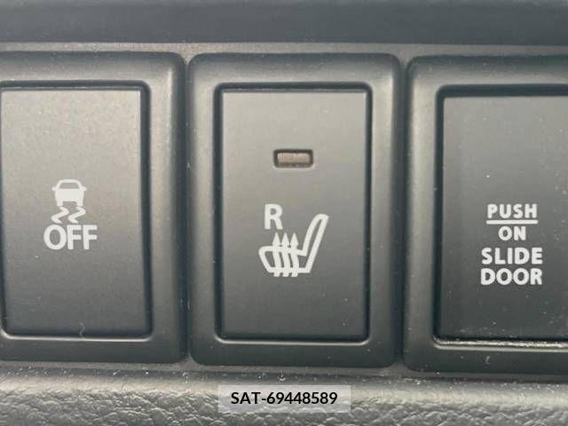 Suzuki SPACIA 2015-06 312203-3