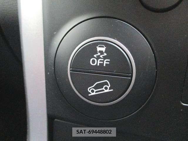 Suzuki ESCUDO 2013-08 297178-11