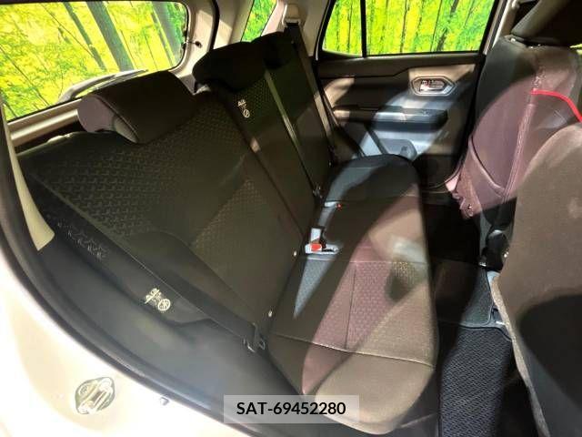 Toyota RAIZE 2023-09 298292-9