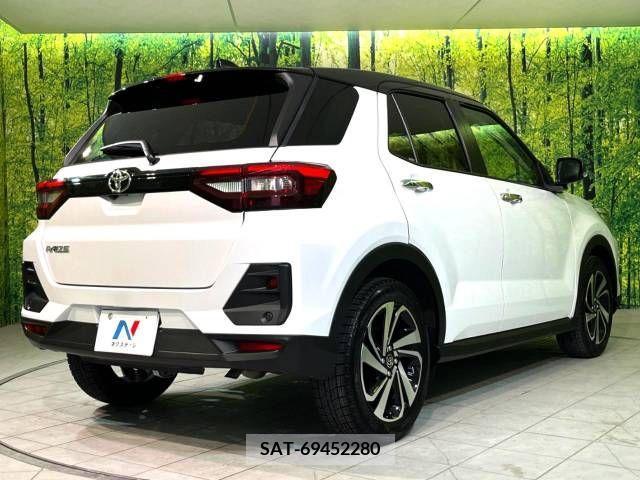 Toyota RAIZE 2023-09 298292-17