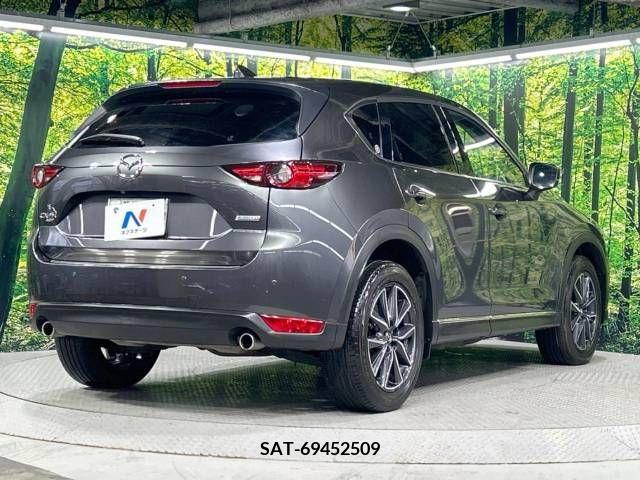 Mazda CX-5 2017-03 358711-17
