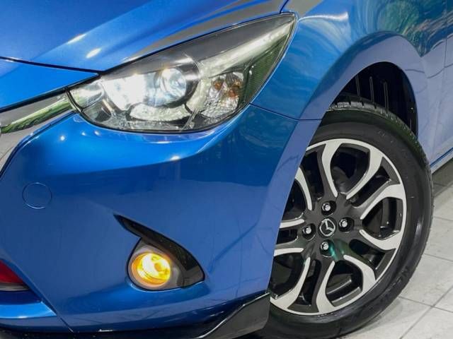 Mazda DEMIO 2015-01 181209-12