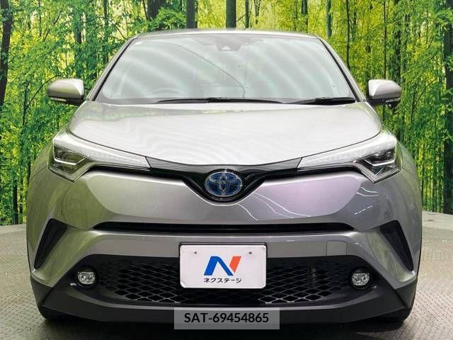 Toyota C-HR 2018-12 357816-14