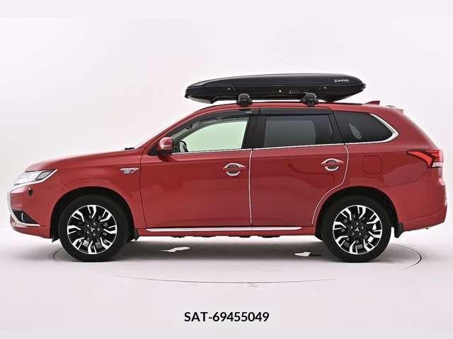 Mitsubishi OUTLANDER PHEV 2017-05 281132-2