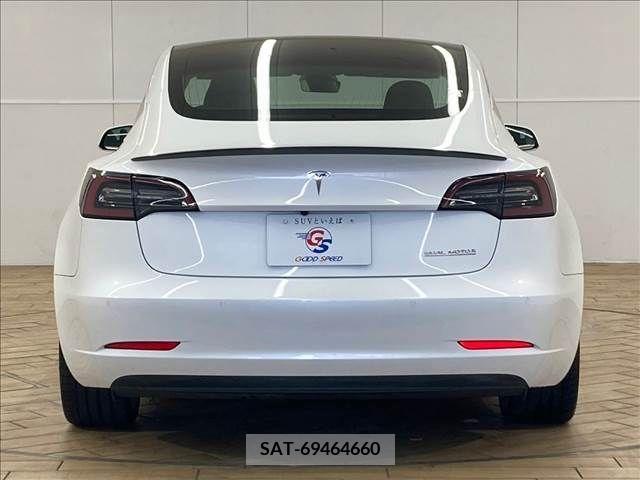 Tesla MODEL 3 2019-09 299036-14