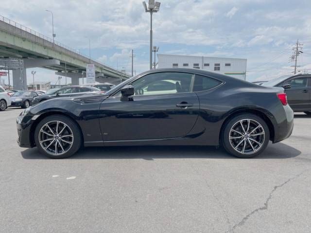 Subaru BRZ 2018-11 17123-16