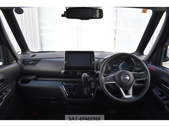 Nissan ROOX 2020-05 388477-2