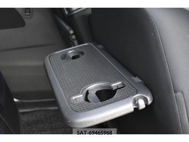 Nissan ROOX 2020-05 388477-13