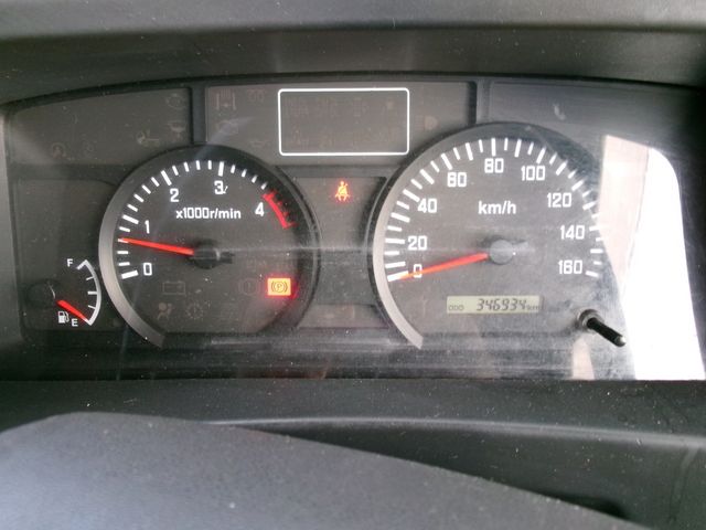 Isuzu ELF TRUCK 2016-02 7333-13