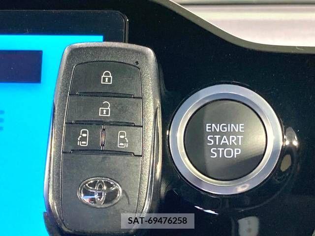 Toyota VOXY 2022-11 205877-6
