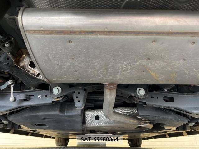 Toyota PRIUS 2019-09 282054-19