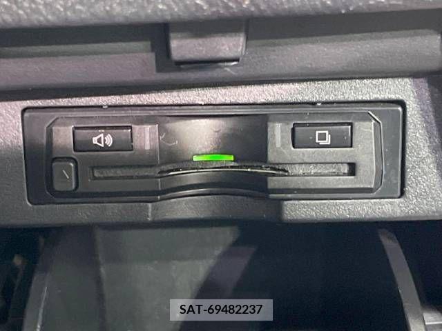 Toyota ALPHARD 2019-05 281053-8