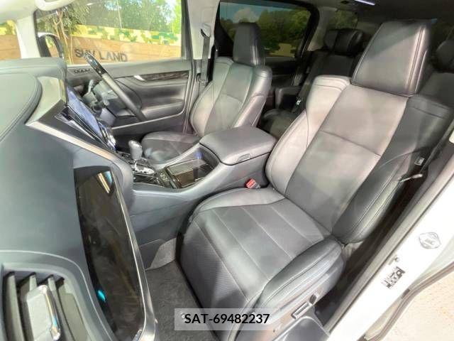 Toyota ALPHARD 2019-05 281053-17