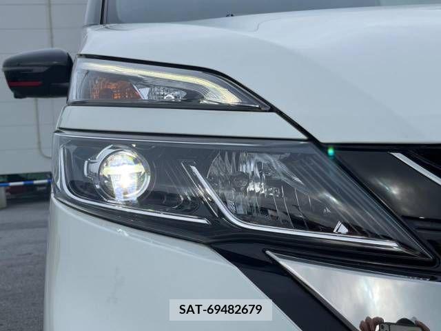Nissan SERENA 2018-01 324931-16